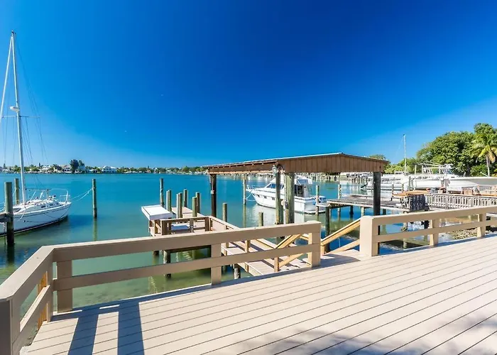 Amazing Water Front View Newly Renovated 3bd 2bth Casa de férias