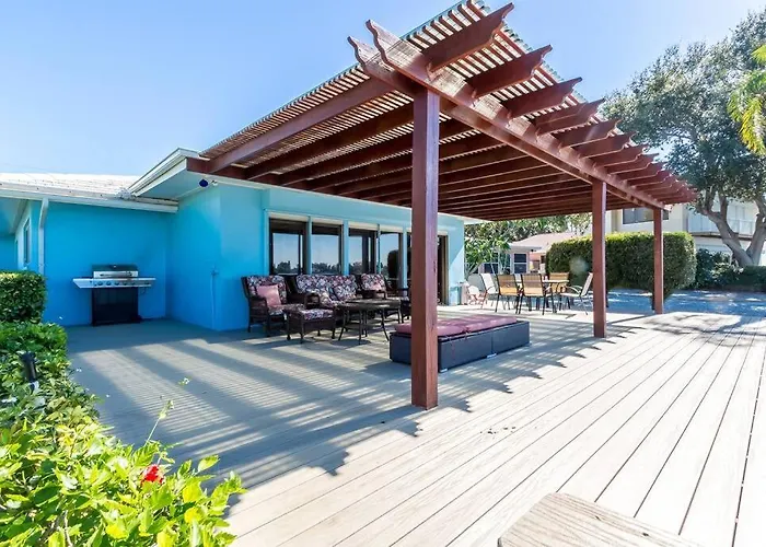 Amazing Water Front View Newly Renovated 3bd 2bth Casa de férias