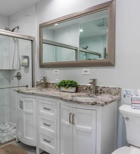 Holiday home Amazing Water Front View Newly Renovated 3bd 2bth Clearwater Beach